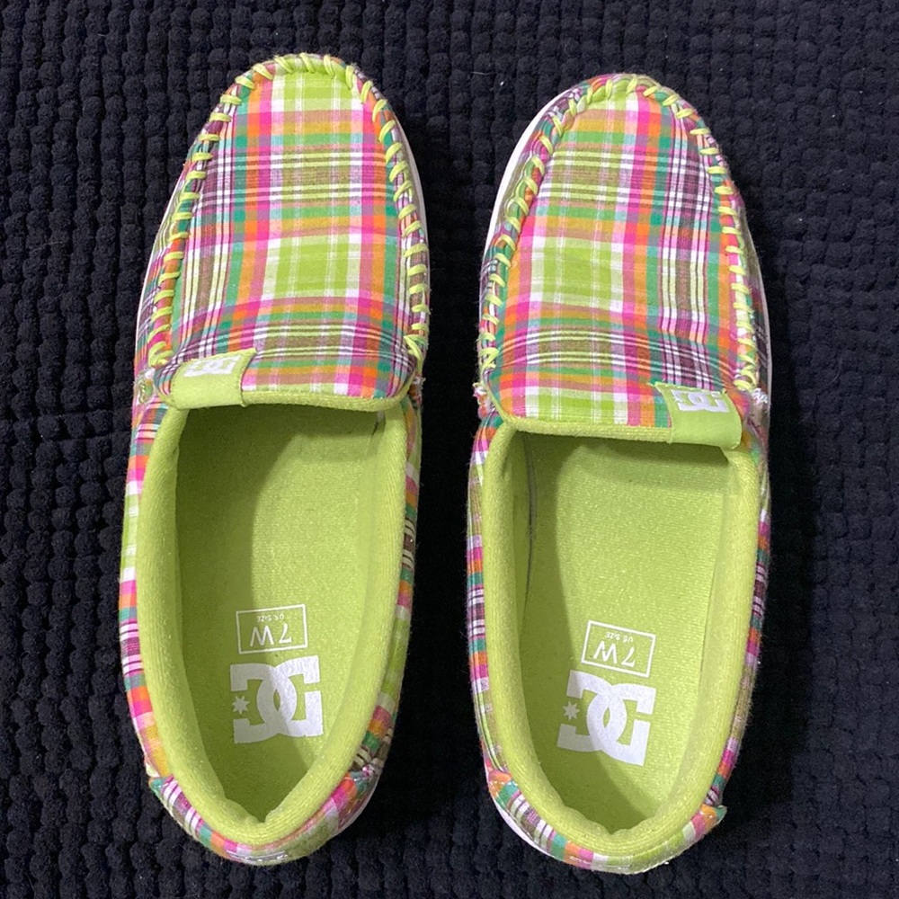 DC Women's Villain TX  Slip On Shoes - multi color